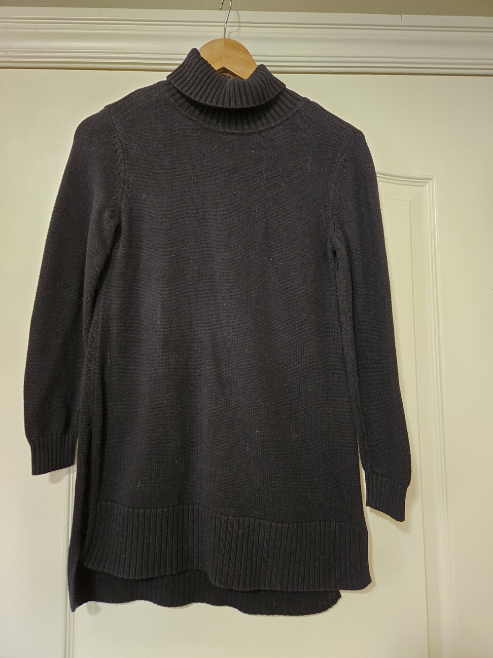 Joan Rivers Black Ribbed Turtleneck Sweater Cozy Warm Layering